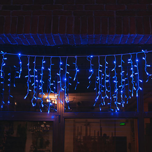 купить Гирлянда бахрома 3*0,7м синий 200свд IP67 белый провод эффект мерцания каучук в Чебоксарах Гирлянда бахрома 3*0,7м синий 200свд IP67 белый провод эффект мерцания каучук