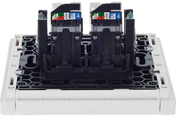 купить Фортепиано белый механизм RJ45 2x8(8) скрытая 2-ая кат.5е в Чебоксарах Фортепиано белый механизм RJ45 2x8(8) скрытая 2-ая кат.5е